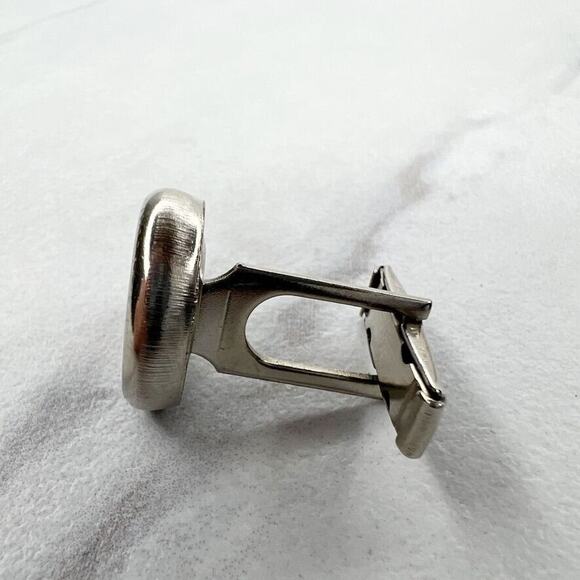 Vintage Silver Tone and Black Round Single Cufflink - Picture 3 of 5